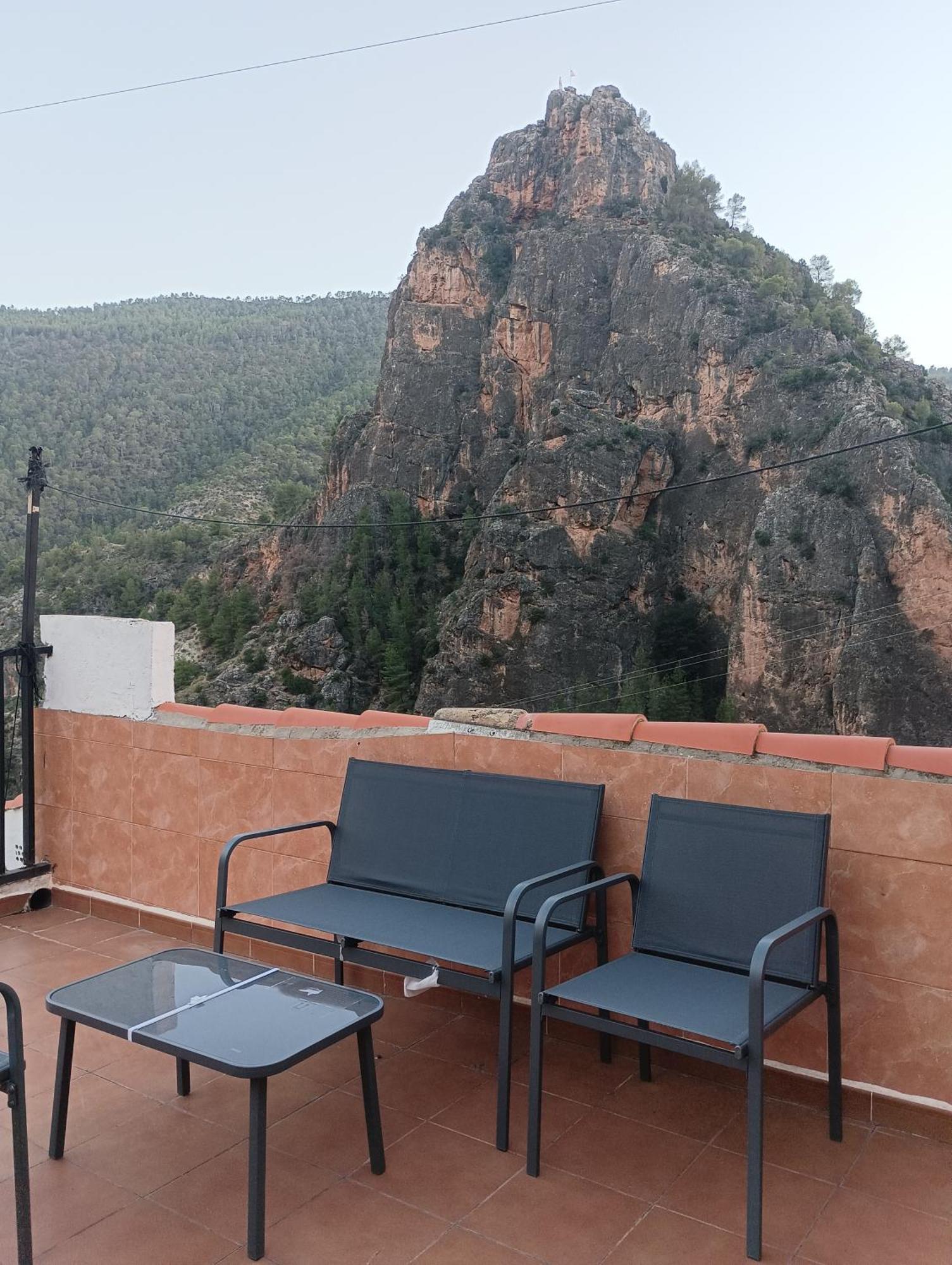 Los Picarzos Apartamento Ayna Luaran gambar